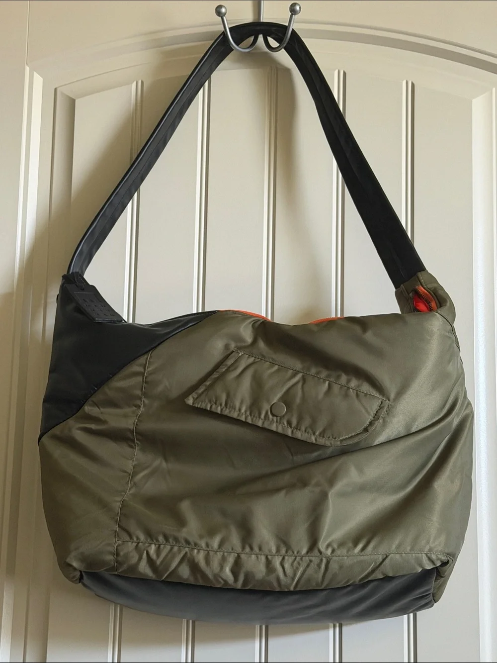 Minnessak JOURNAL STANDARD BAG Olive Green & Black NWOT